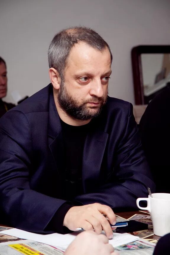 Собственник м