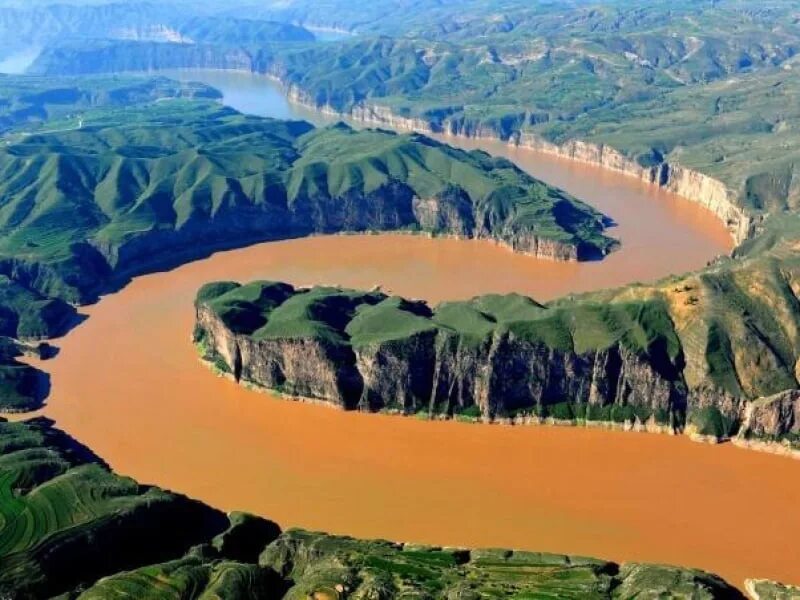 Самая длинная река евразии янцзы. Река Хуанхэ. Китай река Хуанхэ. Древний Китай река Хуанхэ. Хуанхэ желтая река.