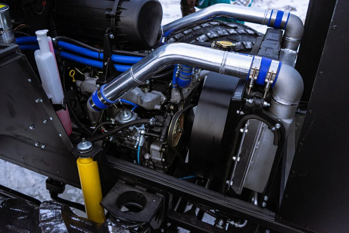 уаз профи с прицепом. снегоболотоход турист 512222. профи трак. татра дакар 6х6. профи трак.