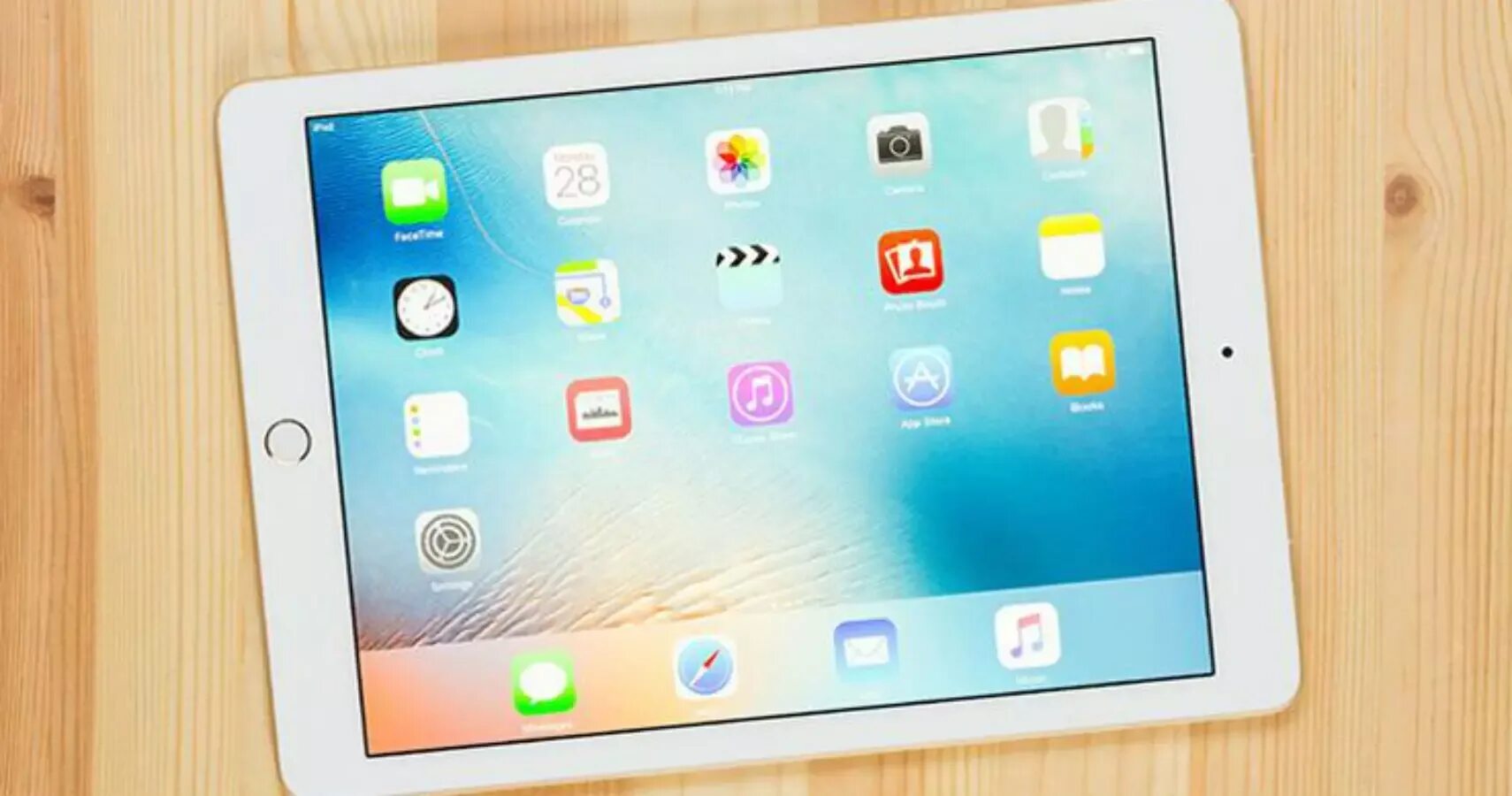 Какой айпад самый лучший. Ipad 2017 9.7 inch. айпад 9.7 2014. айпад 9.7 2025. картины на айпад.