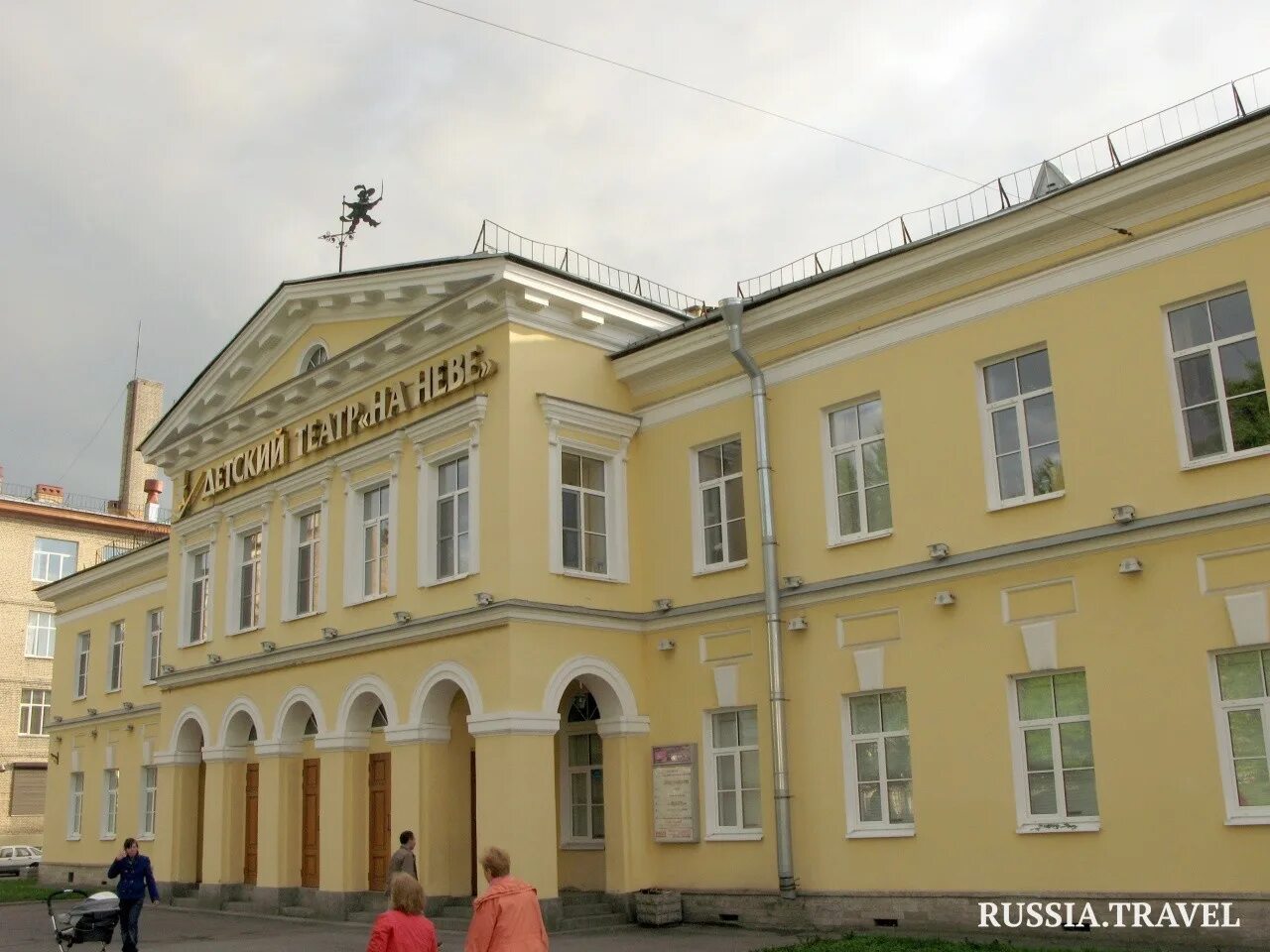 Сказка о трёх веселых поросятах - Picture of Na Neve Saint Petersburg State Chil