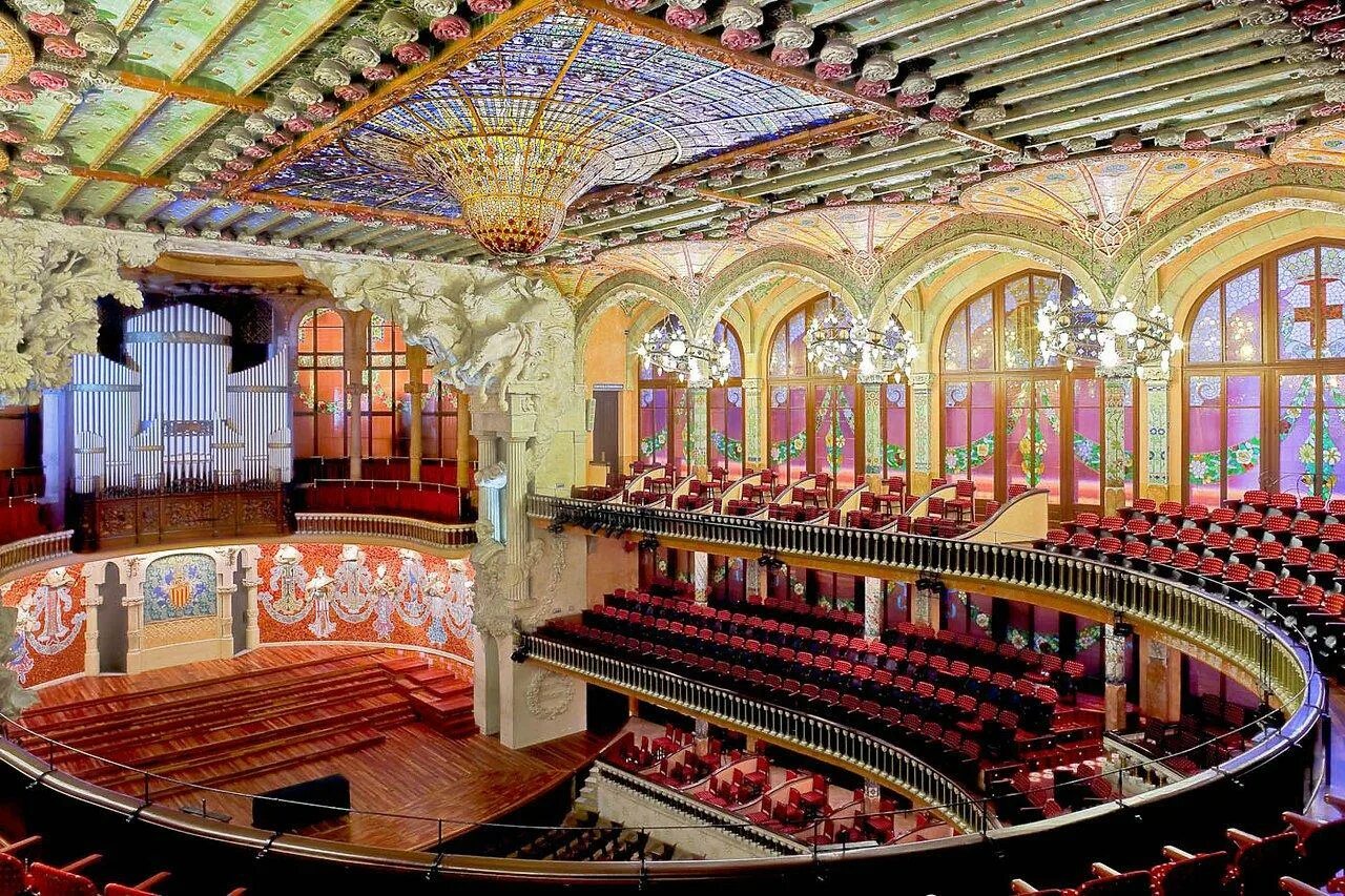 Palau de la música Catalana Барселона. Palau de la musica Catalana театр. Дворец каталонской музыки в Барселоне. Дворец каталонской музыки, Испания, Барселона.. Музыку библиотека театр