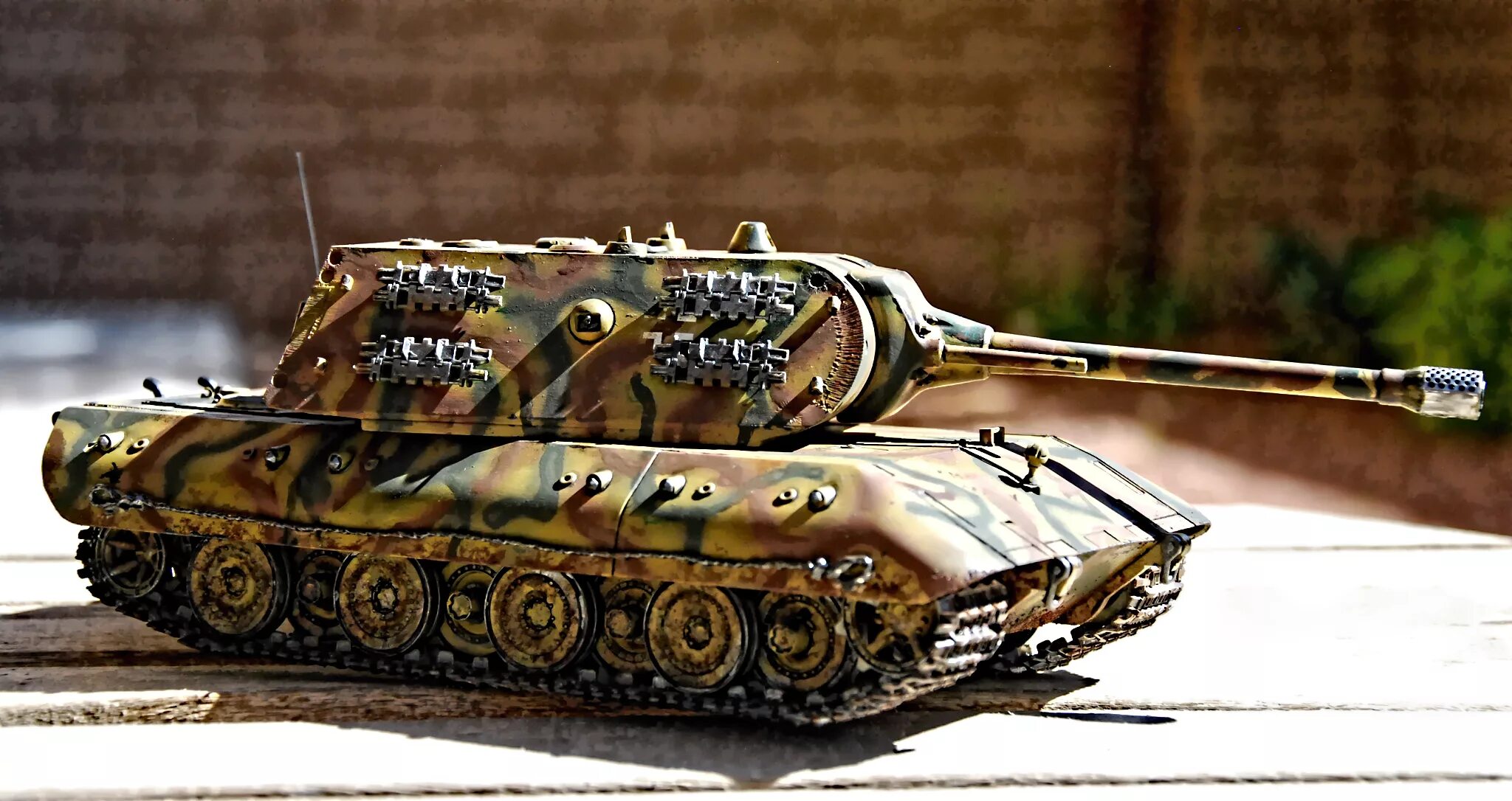 Вес тяжелого немецкого танка е 100. Танк е100. e100 twin. e-100 танк. е100 тяжелый танк.