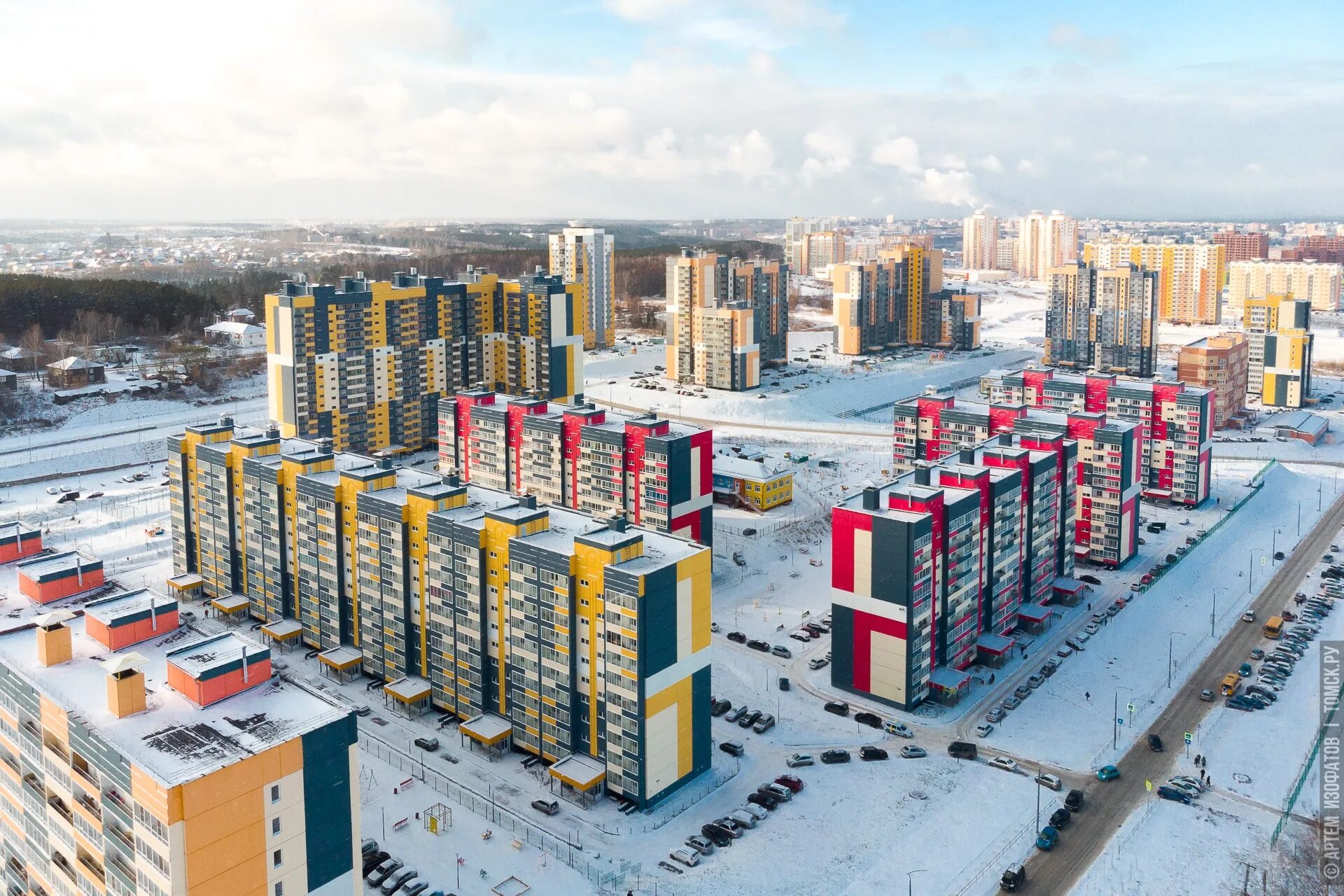 Томск район зеленые горки. Южные ворота Томск. Томск 2022 зеленые горки. Микрорайон Южные ворота Томск.