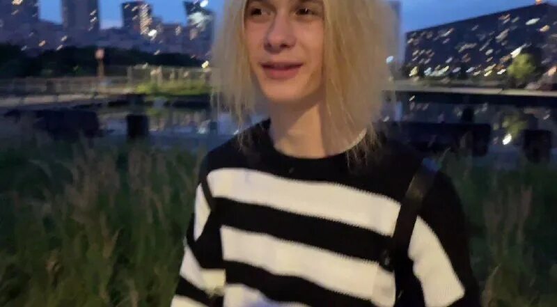 женя крутит мир. женя крутит мир. лера мидлер. стрижак александра александровна севастополь. женя крутит мир.