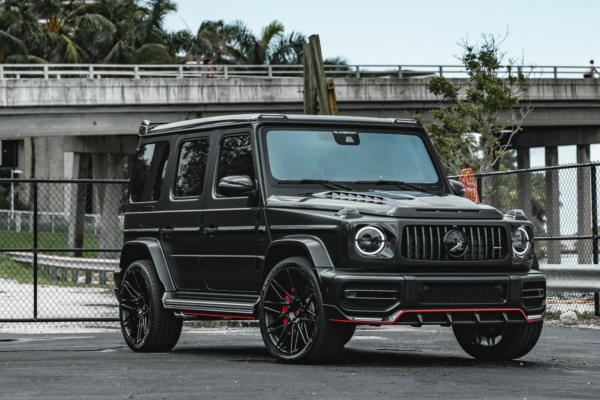 Мерседес g amg. Mercedes Benz g63 AMG. Mercedes AMG gt 63 s. G Wagon 63 AMG. Мерседес AMG gt 63s.