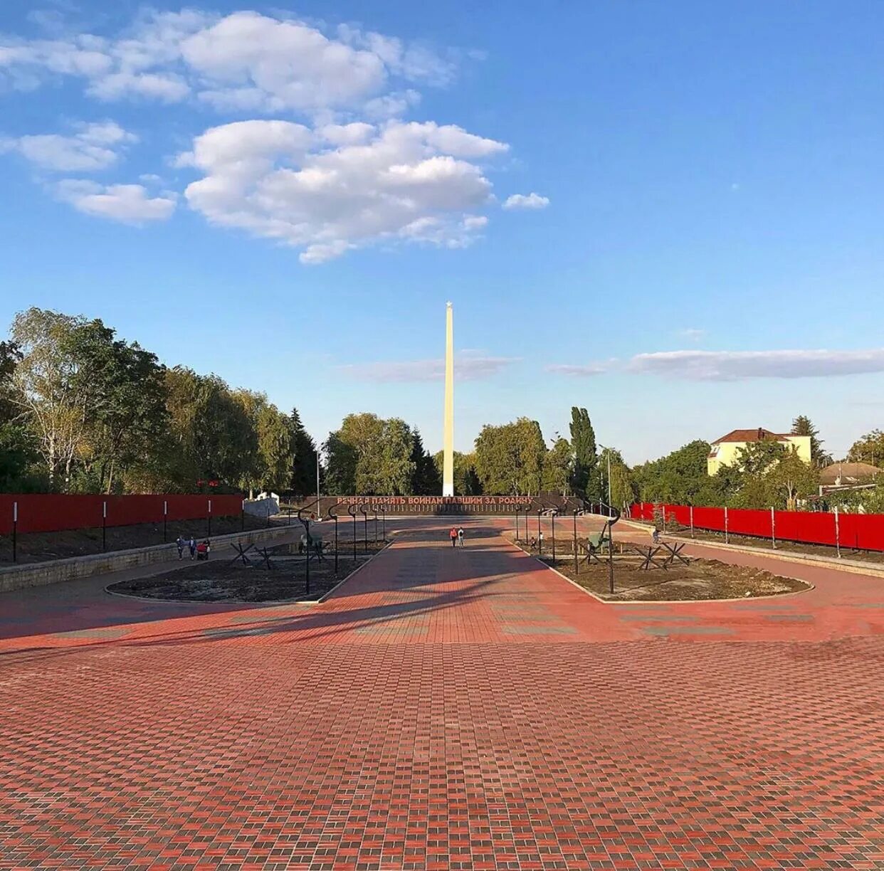 Ставропольский край шпаковский р н г михайловск. Михайловск Ставропольский край. Площадь Ленина Михайловск Ставропольский край. Вечный огонь г.Михайловска г.Михайловск Ставропольский край-. Вечный огонь Михайловск Ставропольский край.