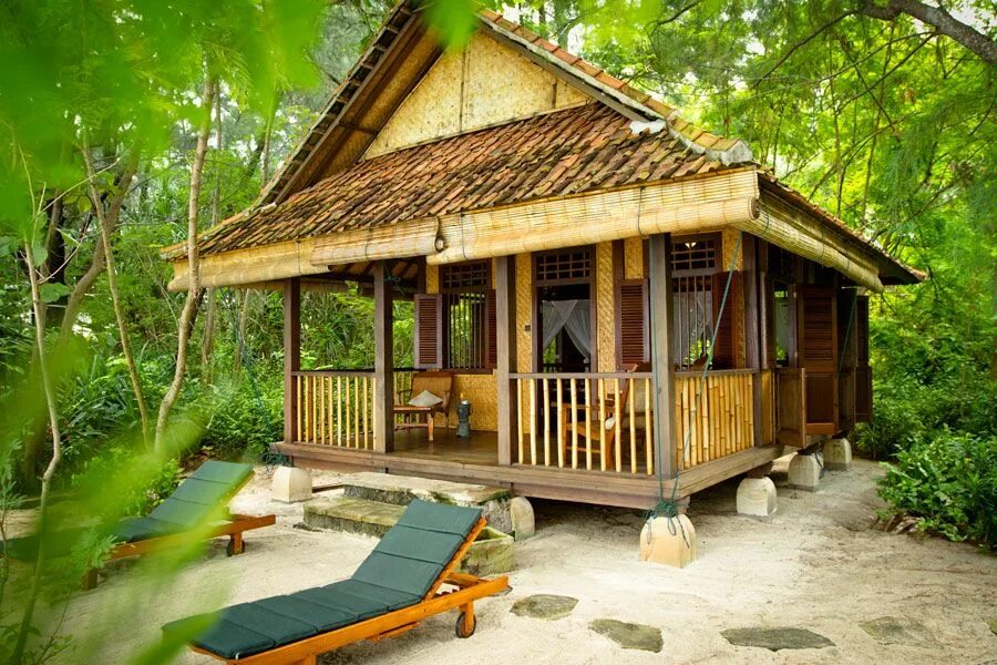 Домики бунгало. Бунгало в бразилии. Дом в стиле бунгало. Мини бунгало. Мини бунгало.