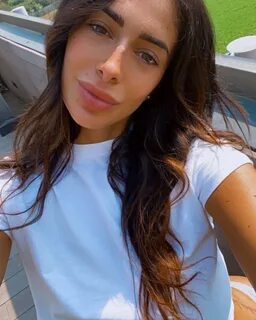 bạn gái của tiền đạo Balotelli ảnh 14. ban gai cua tien dao Balotelli anh 1...