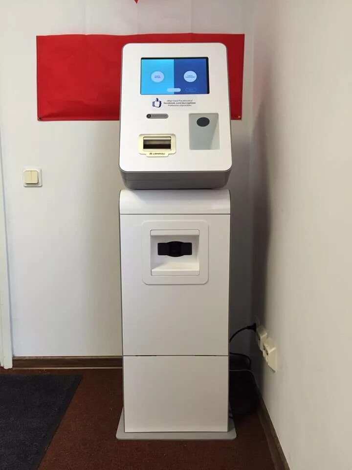 First atm. Биткоин Банкомат. Atm01.