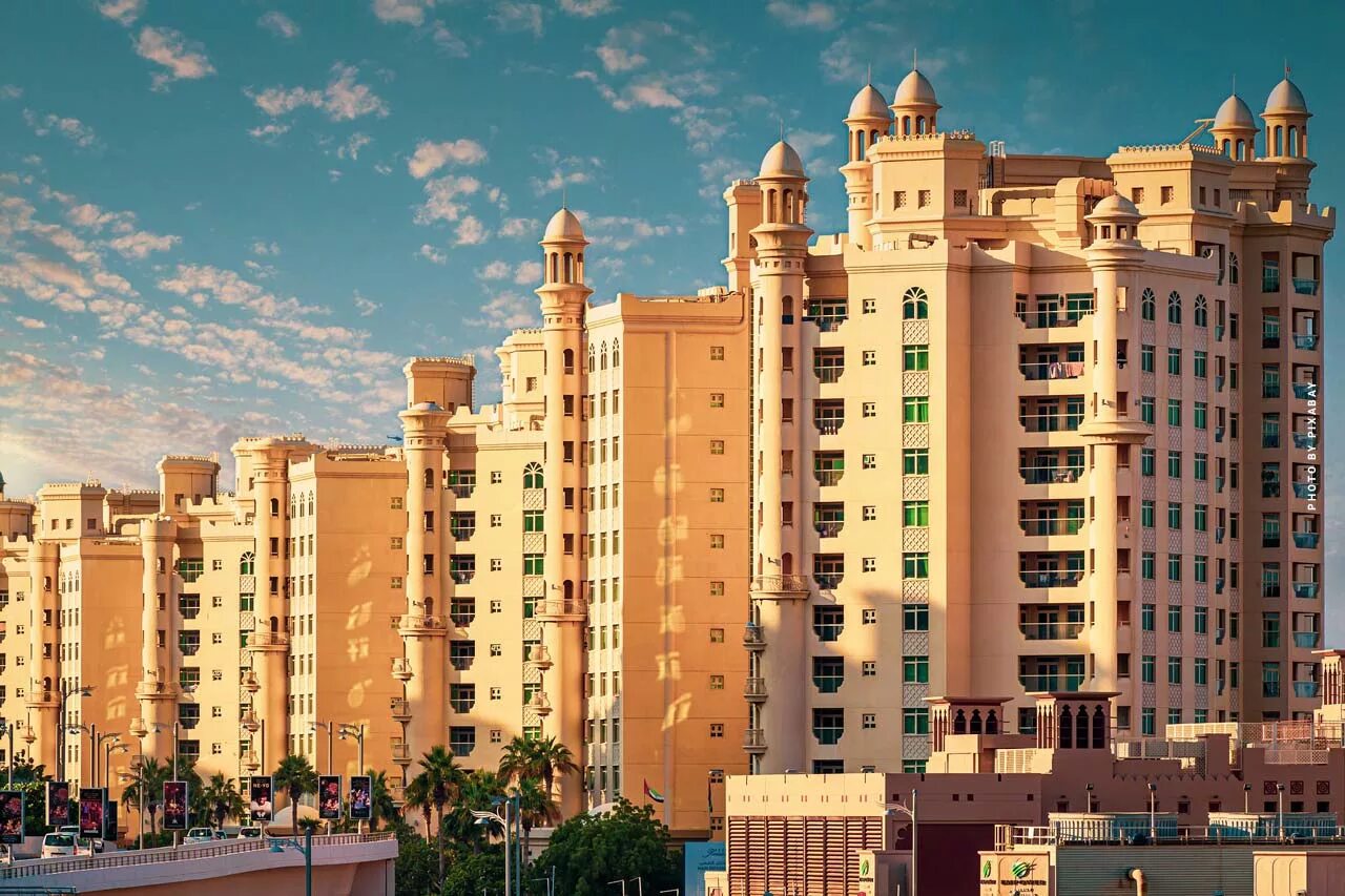Купить недвижимость в д. Кондоминиум в Дубае. Резидент Дубая. Дома в Дубае. Рынок недвижимости Дубай.