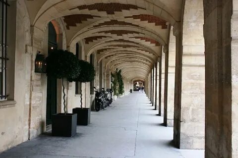 Des places
