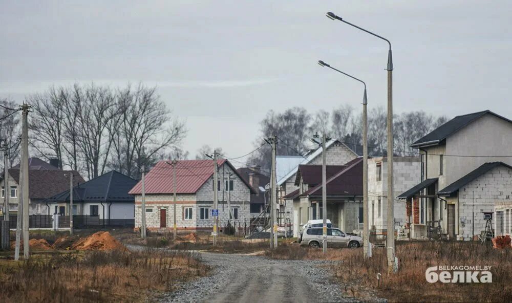 Деревня романовичи гомельская область. В гомеле романовичи застройка. Деревня романовичи гомельская область. Романовичи гомельская область. Романовичи гомельская область.