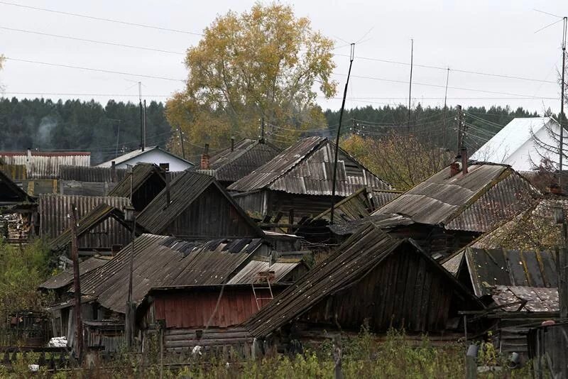 Жалкая россия. Нищета в деревне. Нищие деревни России. Бедная деревня. Нищая Российская деревня.