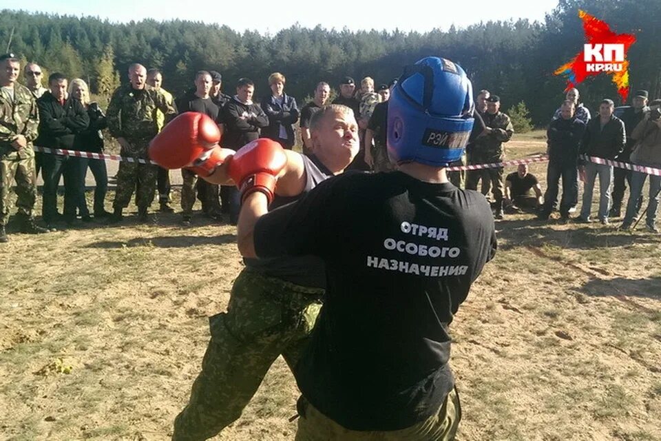 Через сколько прибыл омон. Псковский ОМОН. Командир ОМОН Псков.