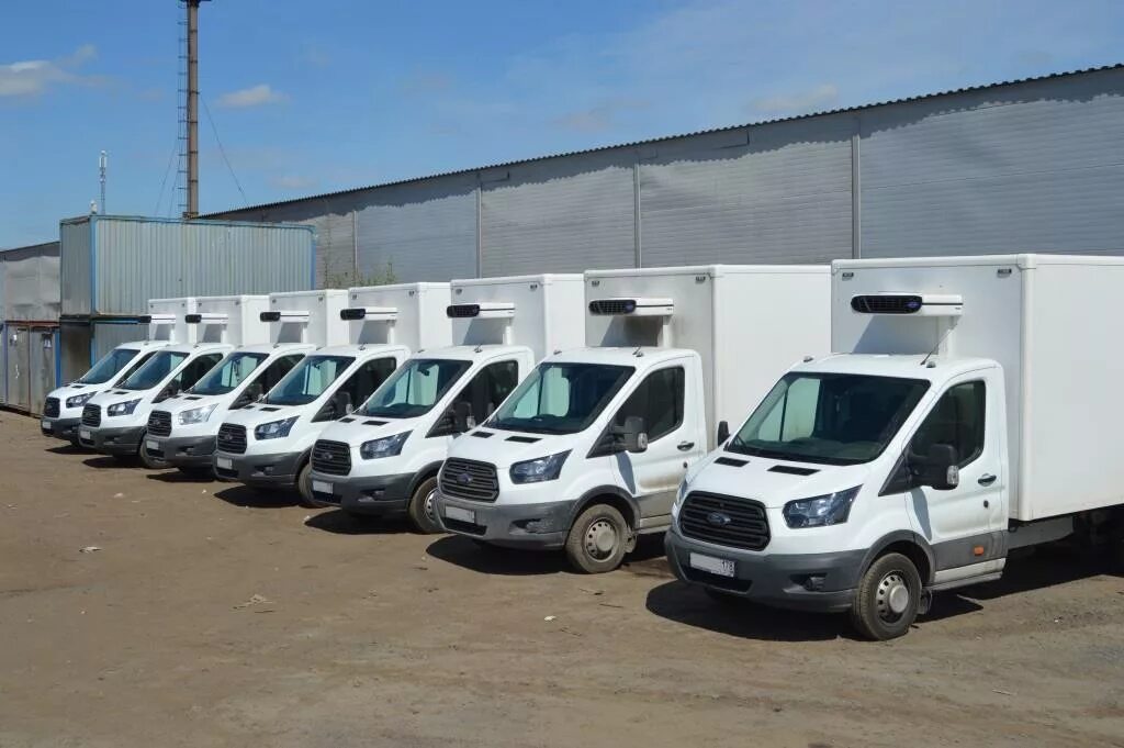 Коммерческий рефрижератор. Ford transit 2016 рефрижератор. форд транзит рефрижератор 2025. ford transit 470 рефрижератор. форд транзит цельнометаллический фургон рефрижератор.