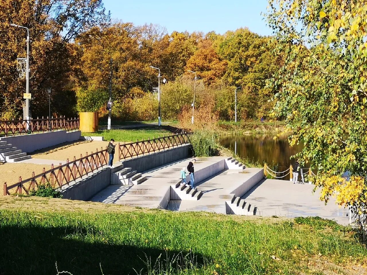 Белоусовскрй парк Тула. Скверы парки Тула. Обустроенные парки. Парк площадь.