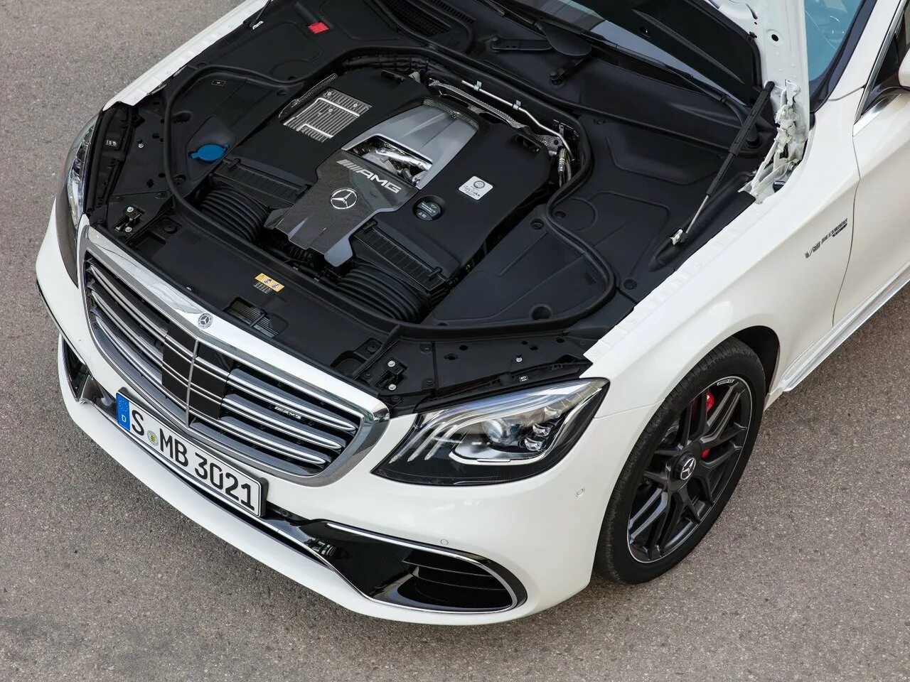 Купить s 65. Mercedes Benz AMG s63 4matic. Мерседес s63 AMG w222. Мерседес s 63 АМГ 222. Mercedes Benz s63 w222.