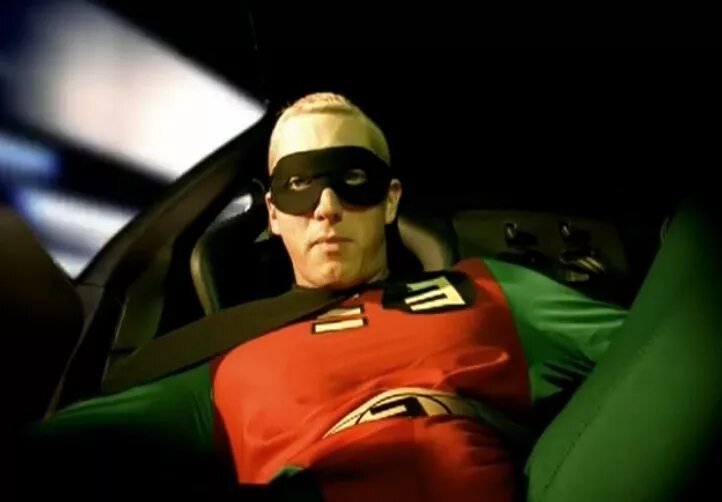 Эминем постеры 2004. Ронни эминема. Эминем визаут ми. Эминем визаут ми. Eminem without me lyrics текст.