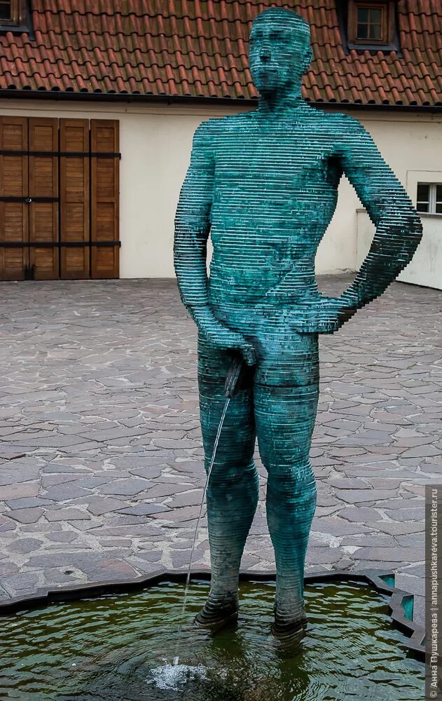 Памятники давида черного в праге. Дэвид черни в воде. Скульптуры и памятники давида черного в праге. Дэвид черни в воде. Дэвид черни в воде.