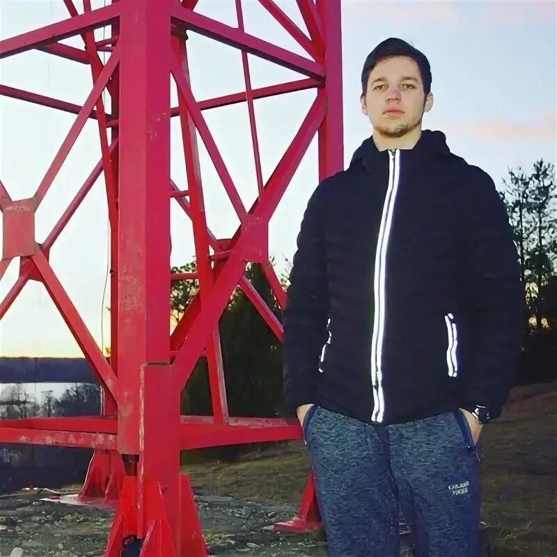 Горка в сибирской заимке. Цирский. Царская лавка. Коломенское дворец алексея михайловича внутри. Цирский.