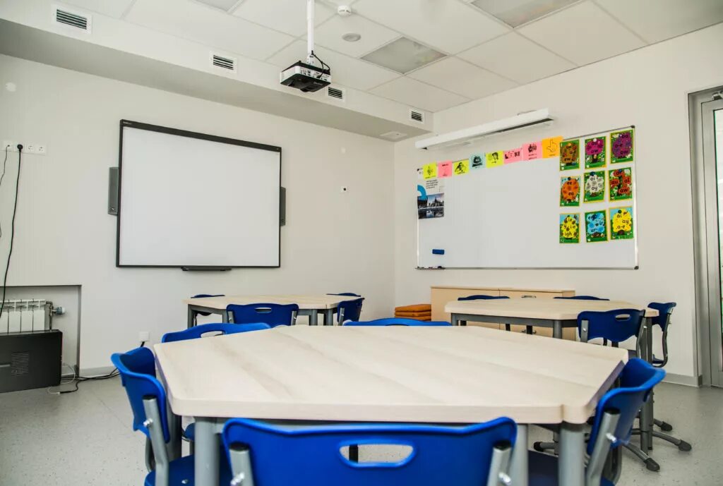 Сота тольятти. Частная школа тольятти сота. Школа сота тольятти внутри. Тольятти комзина школа. Комзина 2 тольятти.