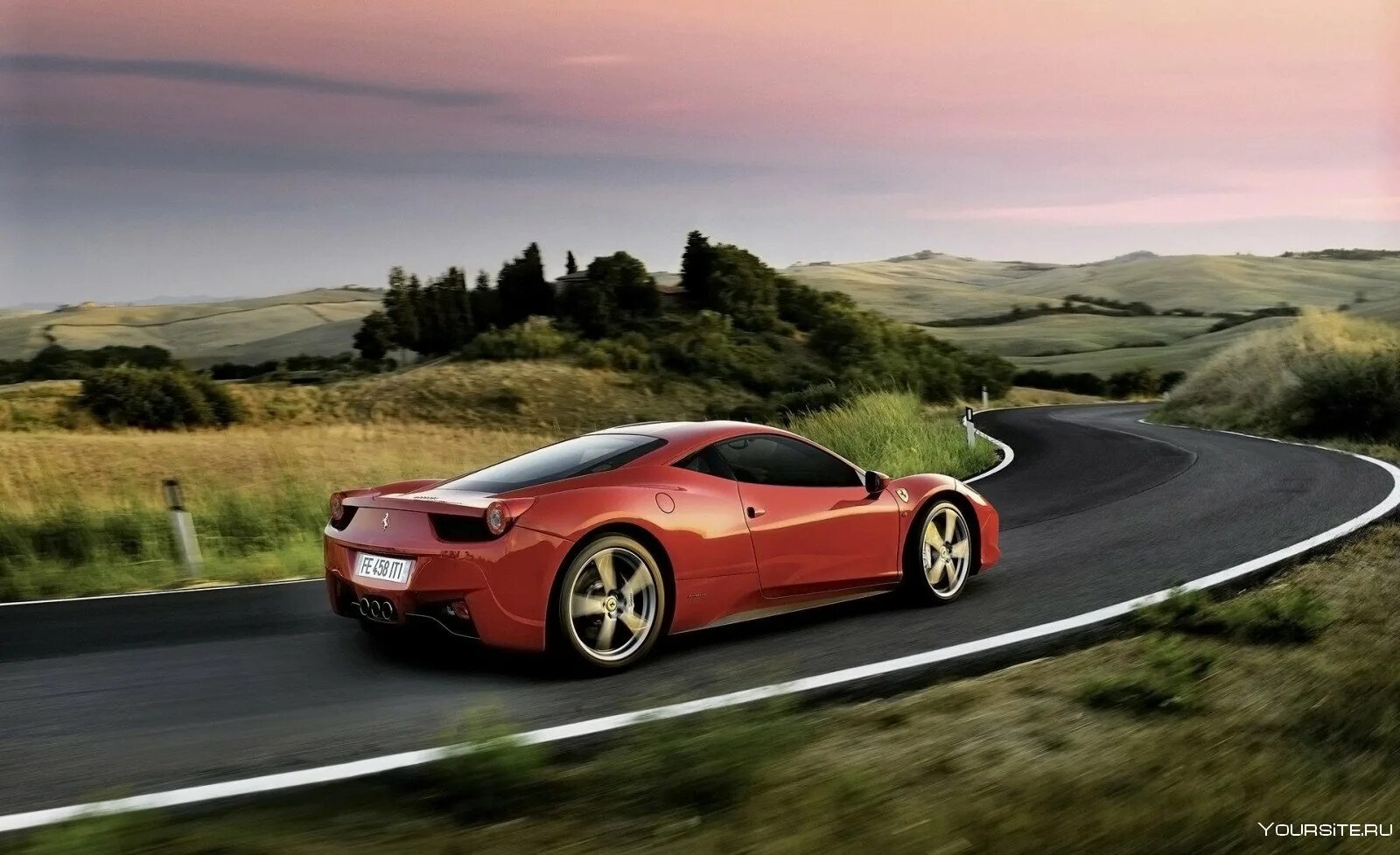 Riding in my sports car. Феррари 458 Italia. Ferrari 458 Italia красная. Ferrari 458 Italia обои.