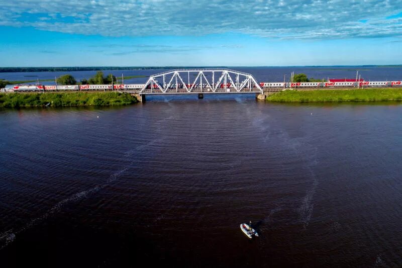 Московское море тверская область. Иваньковское водохранилище - река волга. Иваньковское водохранилище тверская область. Иваньковское водохранилище тверская область. Московское море иваньковское водохранилище.