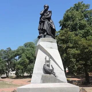 Лермонтов м памятники