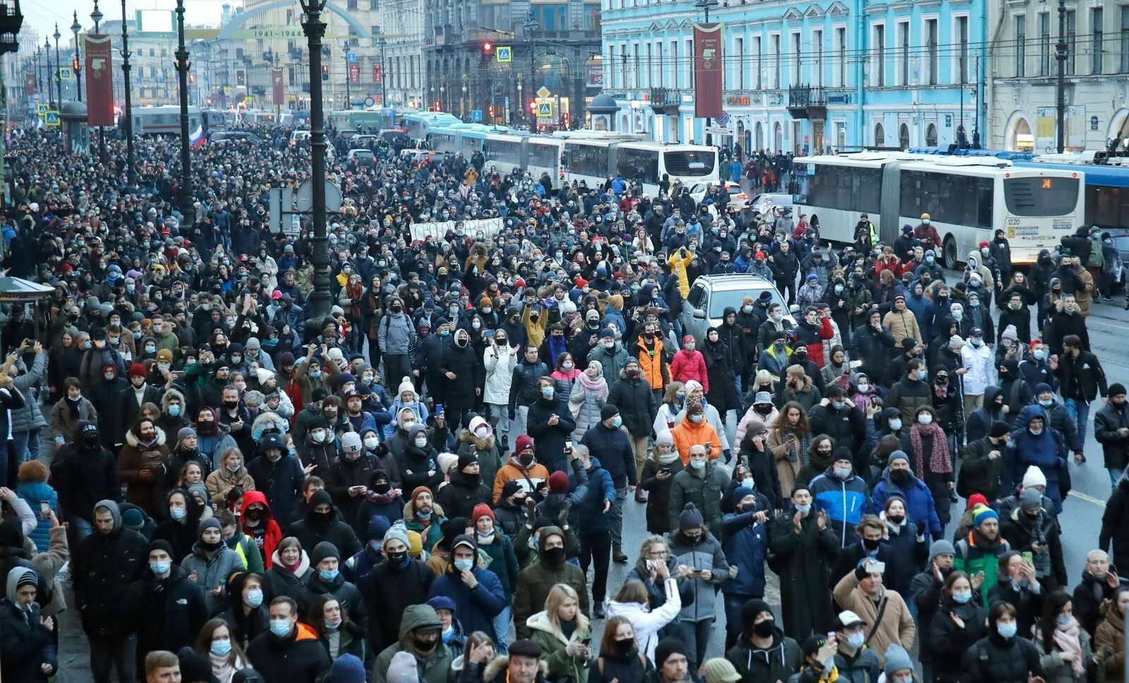 Парад против. Митинг 23 января 2021 Санкт Петербург. Митинг на Невском проспекте. Митинг за Навального в Москве 2021. Митинг площадь Восстания 2021.