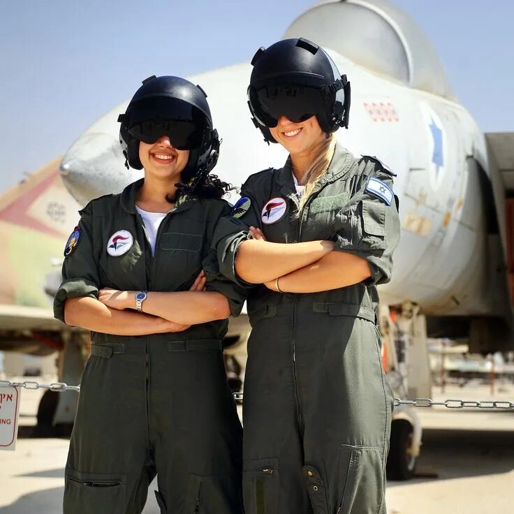 Women pilots. Women pilots. Women pilots. Women pilots. Шведка малин рюдквист — пилот boeing 737.