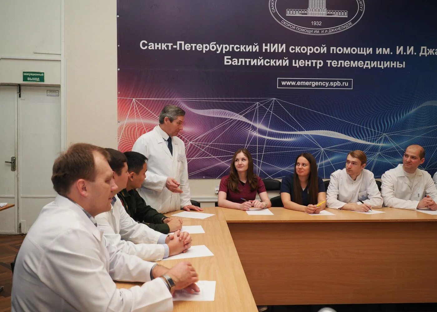 Балтийский центр международного образования. Клиника урологии военно-медицинской академии санкт-петербург. Балтийский центр международного образования. Бги балтийский гуманитарный институт. Балтийский центр охраны псков.