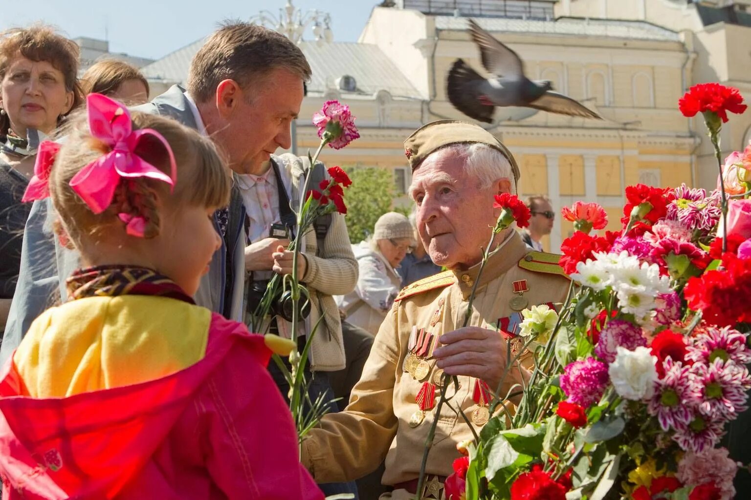 Спасибо деду за победу! Как в других странах радовались Победе. Сообщество "Праз