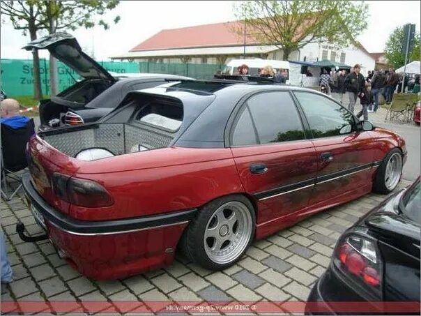 Opel Omega b Tuning. Опель Омега тюнингованная. Опель Омега 1995 тюнинг. Обвес Опель Омега б.