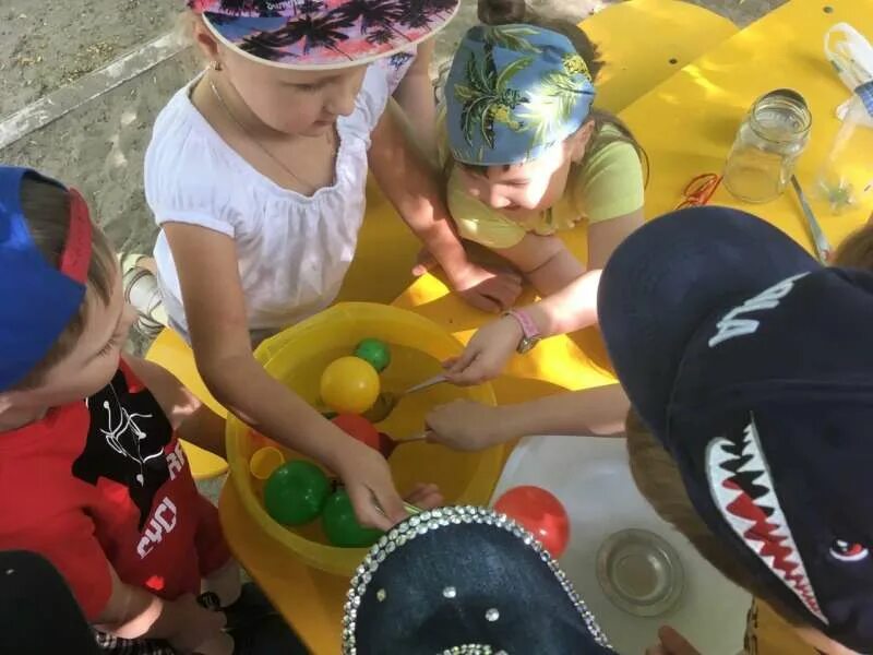 физкультурное развлечение в детском саду. игры развлечения в детском саду. игры развлечения в детском саду. развлечения в детском саду. развлечения на детский праздник.