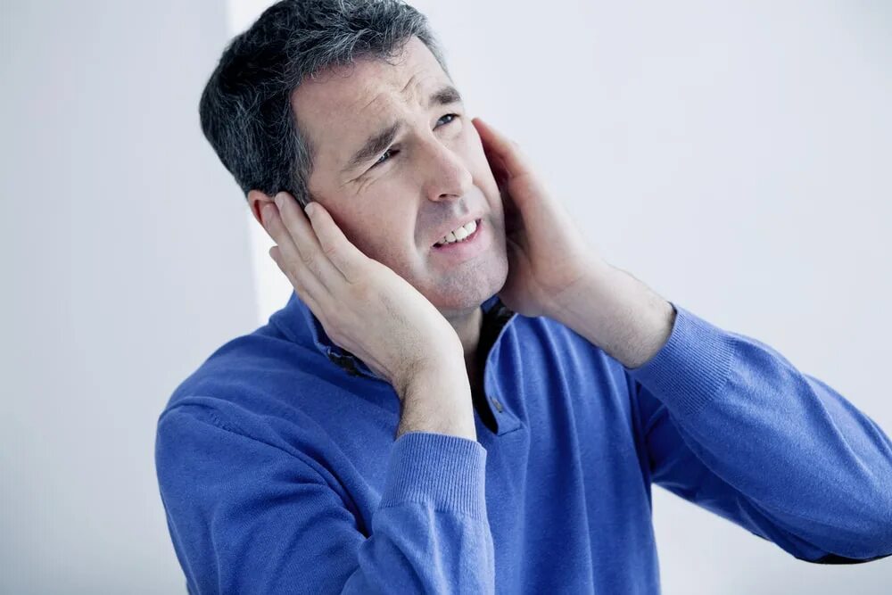 High pitched voice humor. Неприятный звук. Did you hear noise. Нарушение слуха. Did you hear noise.