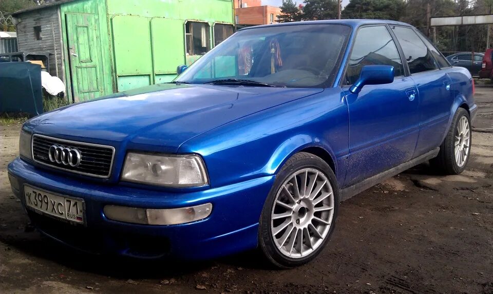 Авито ауди б4 купить. Audi b4 1993. Audi 80 b4 1993. Audi 80 b4 синяя. Ауди 80 б3 синяя.