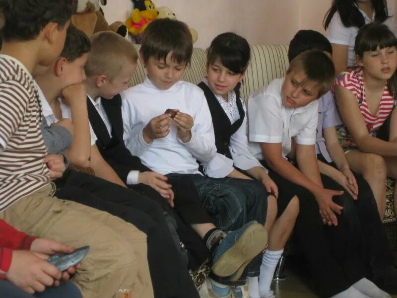 Коррекционная школа 4 грачевский район. Алупка школа интернат. Алупка. Алупка школа интернат. Алупка интернат.