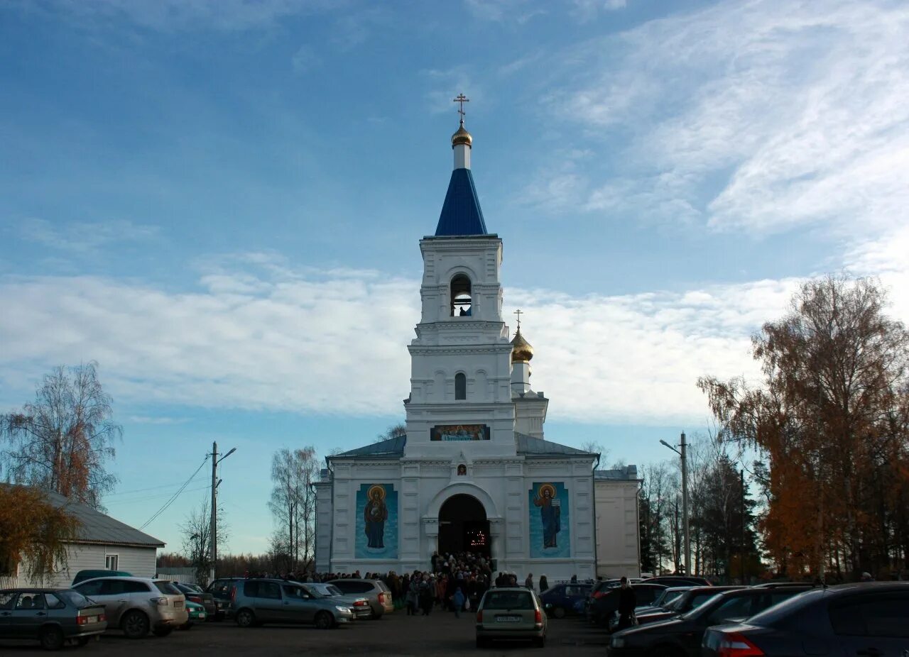 Москва выселки. Андреевские Выселки Шатура Церковь. Храм в Андреевских Выселках Шатурский район. Спасо Преображенский храм Андреевские Выселки. Андреевские Выселки Шатура.