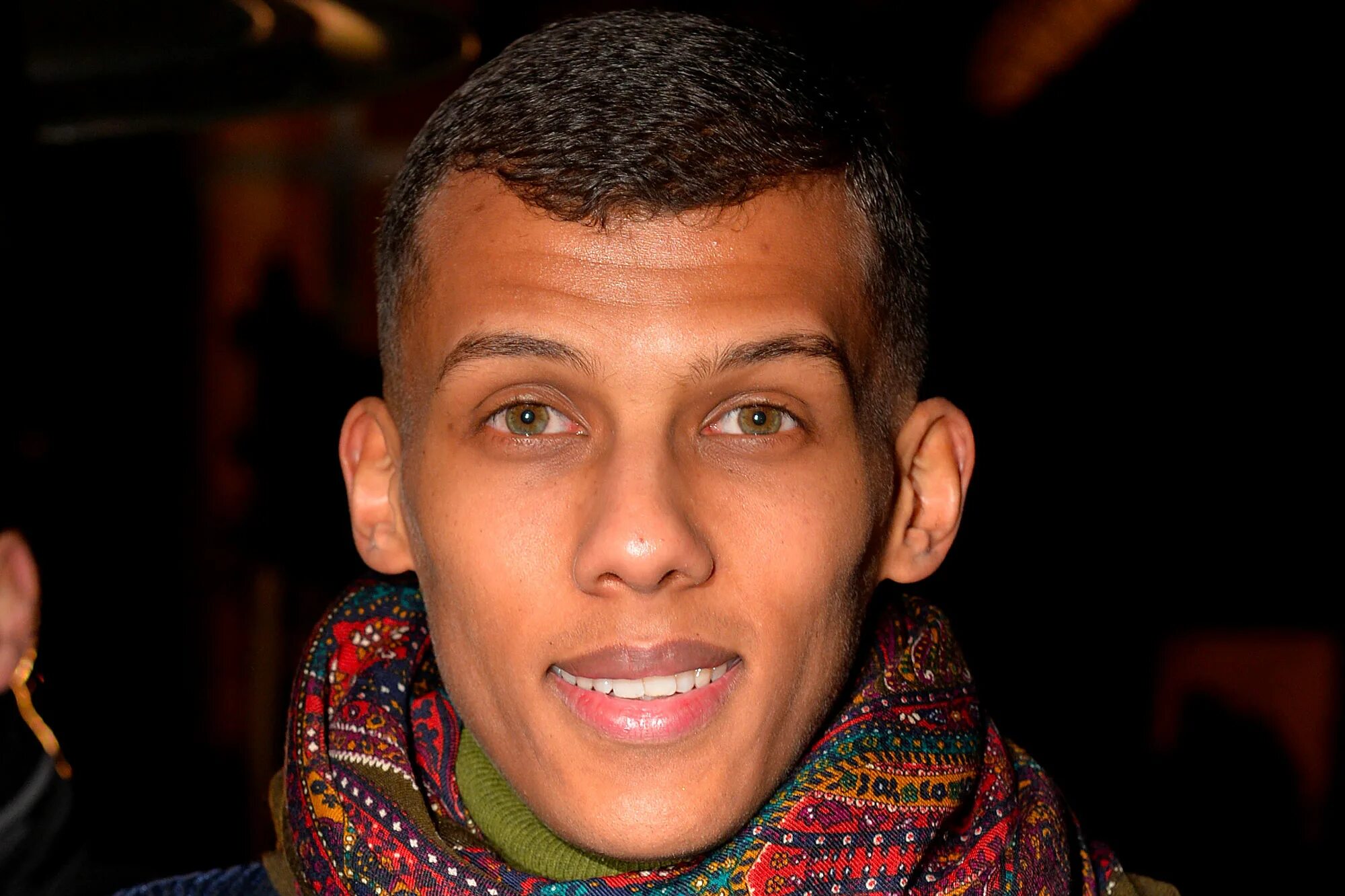 Стромай. Поль стромае. Stromae певец. Стромае sante. Стромае уте