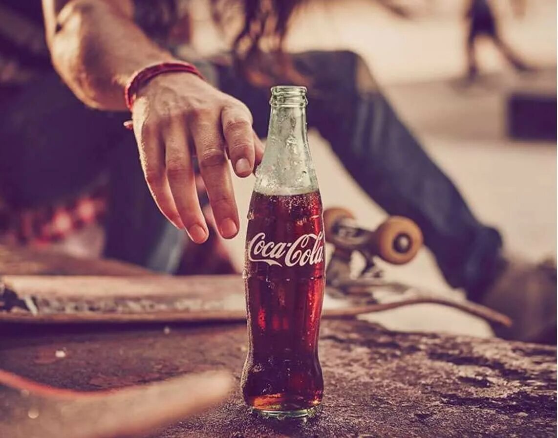 Банка колы. Кока кола. Кока кола. Кока кола бренды. Кока все пройдет.