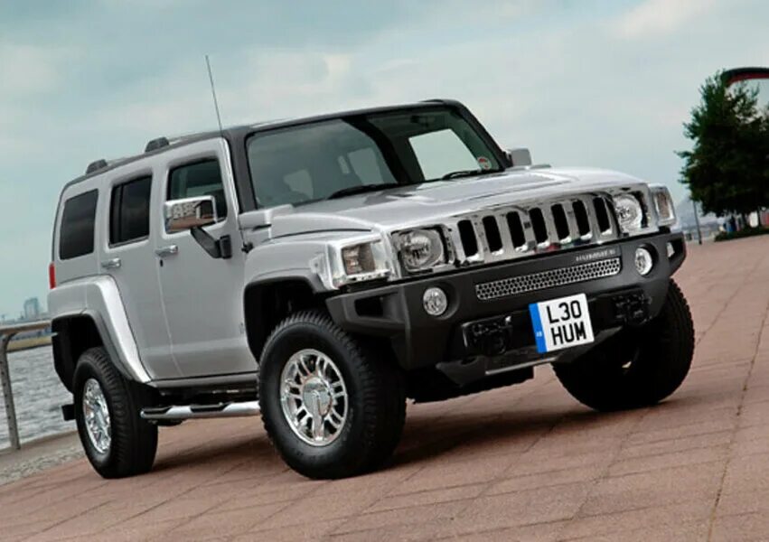 Хаммер h3 2007. Внедорожник Хаммер н3. Машина Хаммер h3. Hummer h3 2007 года.