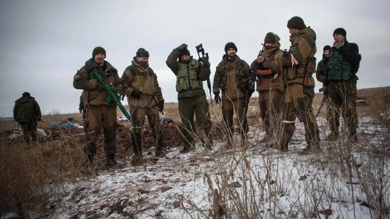 Последние новости военные донбасса сегодня. Ополченцы ДНР зима. Ополченцы зимой. Бойцы Донбасса.