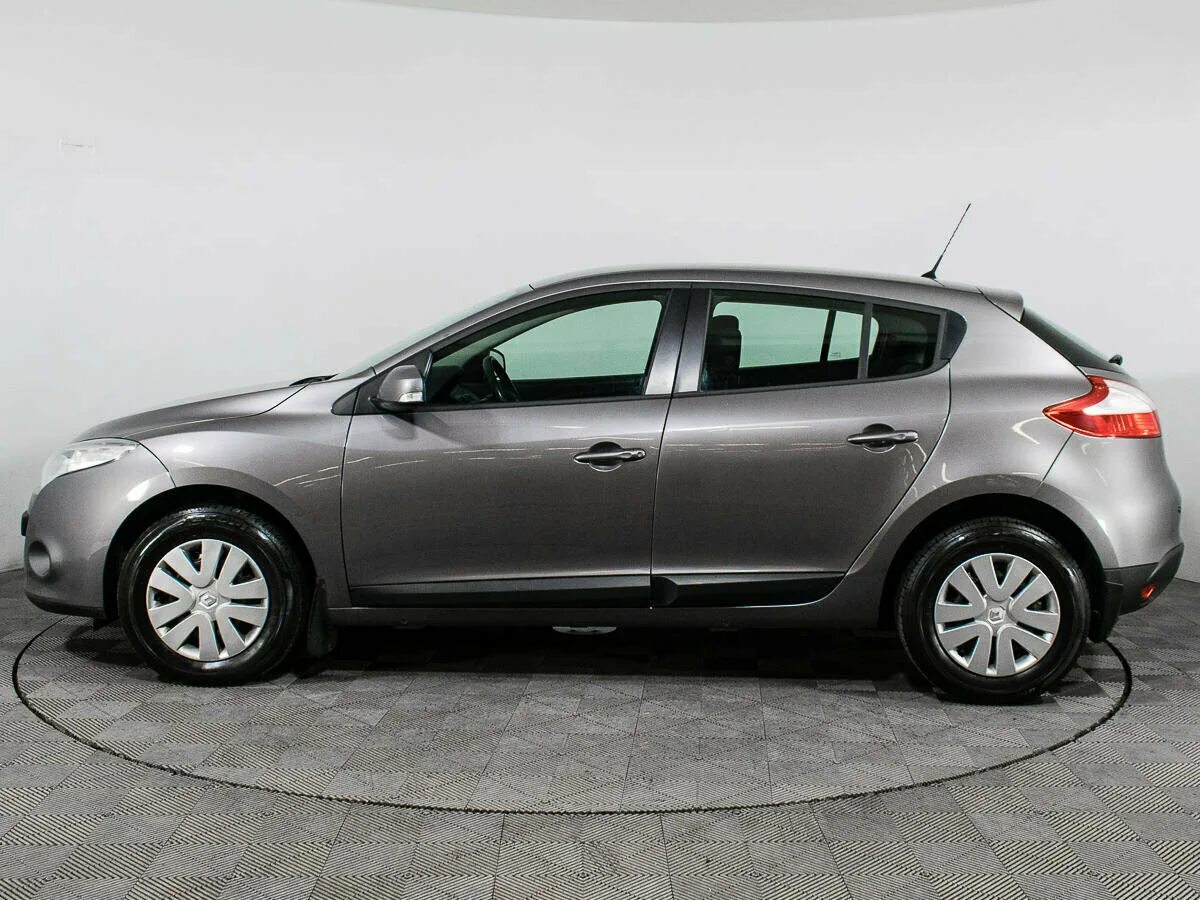 Рено меган сборка. Renault Megane 3. Рено Меган 3 2012. Рено Меган 3 2012г. Renault Megan 2012.