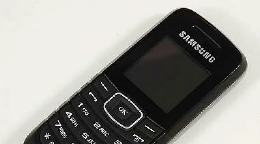 Samsung кнопочные телефоны все модели. Телефон samsung gt-e1080i. samsung e1175t. samsung gt-e1200 samsung. samsung gt-e1080 red.