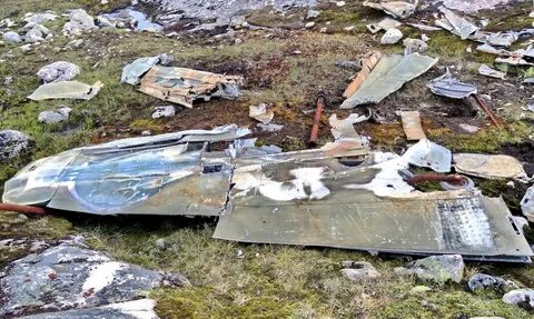 B 2 crash