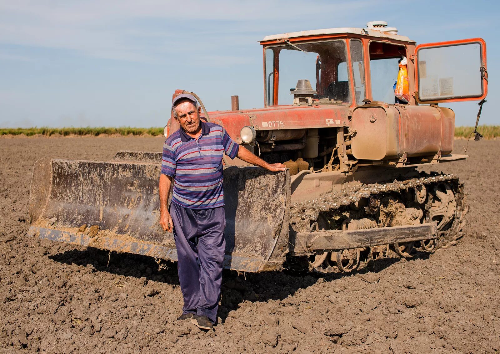 Удивит колхоз. Картина в родном колхозе. Удивит колхоз. Удивит колхоз. Удивит колхоз.