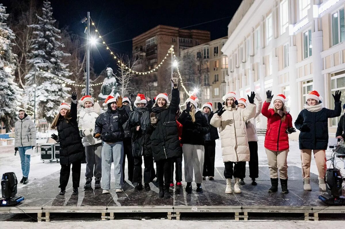 Новый год 2013 россии. Нижний Новгород Новогодняя столица. Новый год в России. Новогодняя столица России. Нижний Новгород столица нового года 2021.