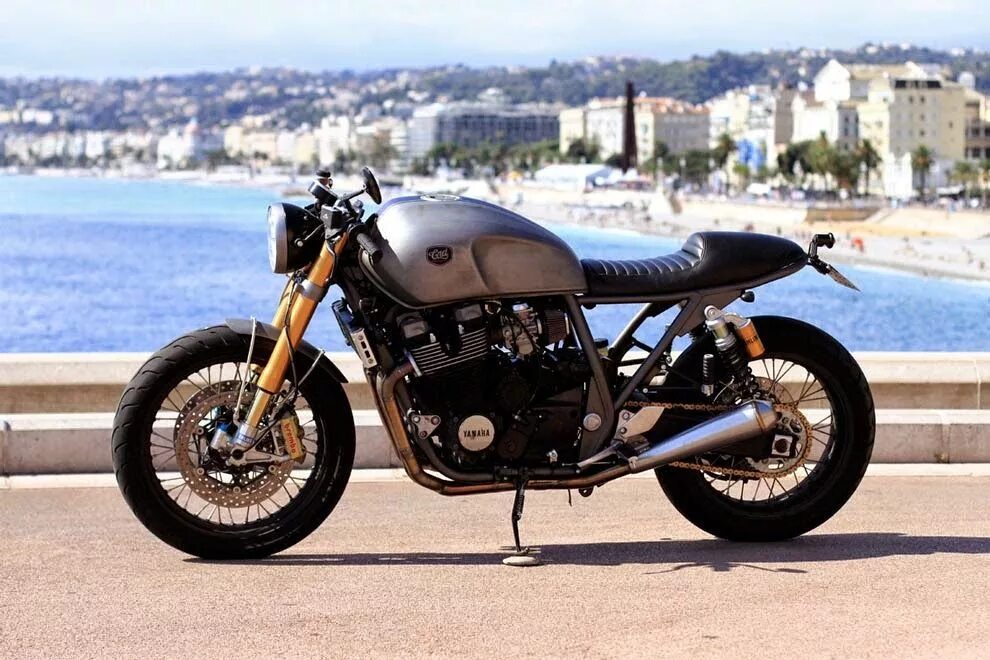 Yamaha XJR 1300 Cafe Racer. Yamaha XJR 400 Cafe Racer. Yamaha XJR Cafe Racer. Yamaha XJR 1200 Cafe Racer. Custom part