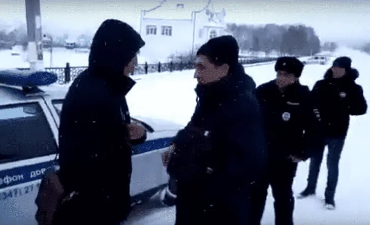 Алчинов фаиль за что судят. Сотрудники полиции города сибай. начальник зилаирского района гибдд. сибай протесты. фаиль алсынов рамиля саитова.